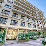 Eiffel Tower - Premium Apartment With Balcony And Lift For 4