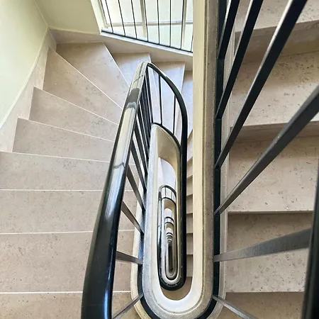 Appartamento Eiffel Tower - Premium With Balcony And Lift For 4 *